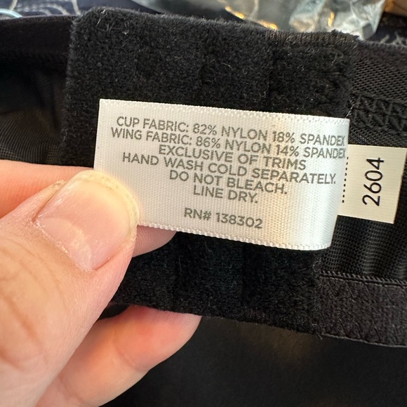 NWT - AVENUE BODY Basic Balconette Bra in black - 46c - Picture 4 of 4